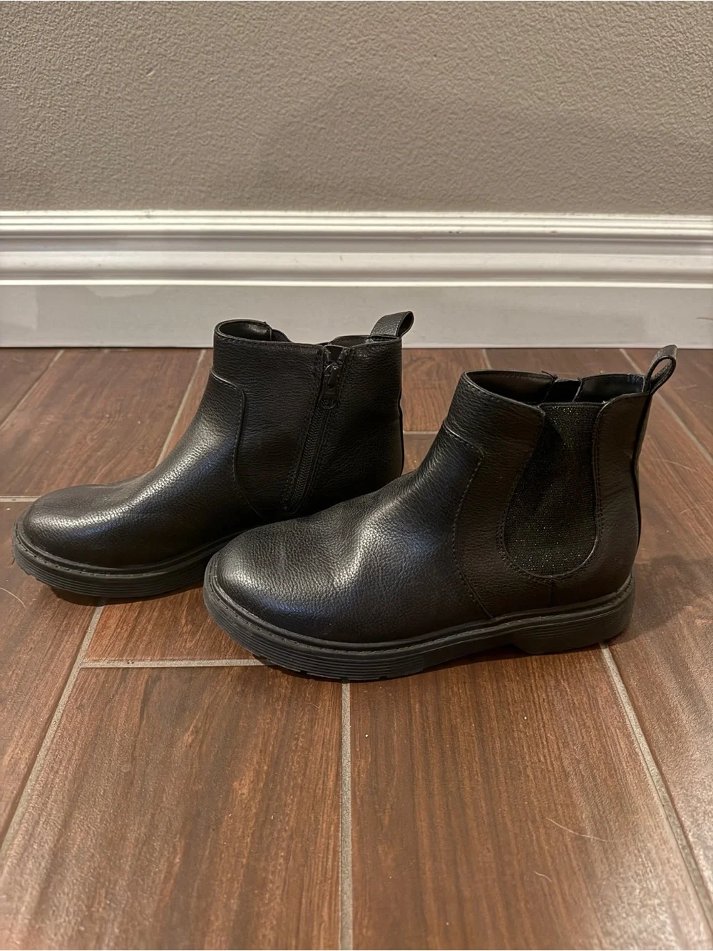 Cat & Jack Black Chelsea Kids Ankle Boots